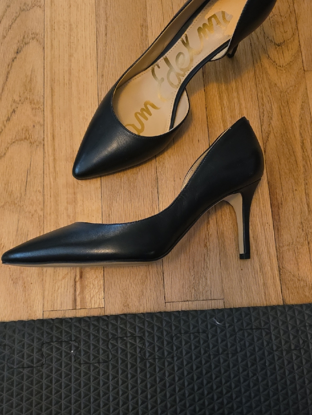 Sam Edelman Black Pointed D'Orsay Pump - Picture 3 of 5